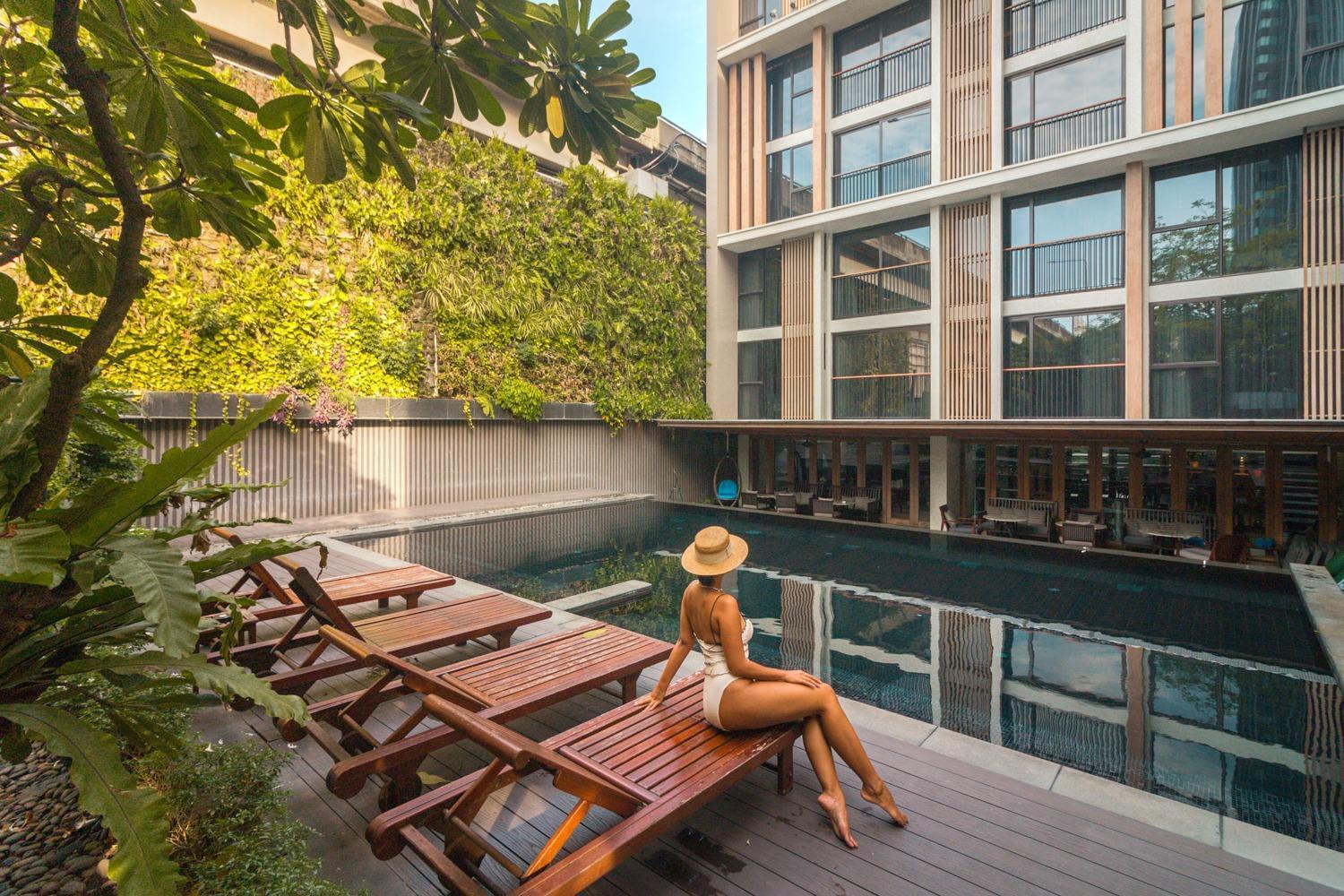 Arcadia Suites Bangkok Exterior photo